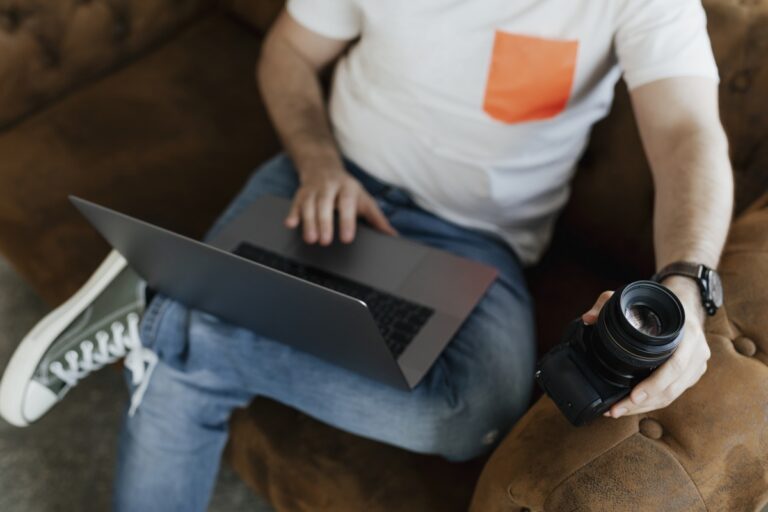 Jaki laptop dla freelancera lub blogera