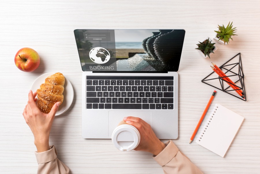 bloger laptop